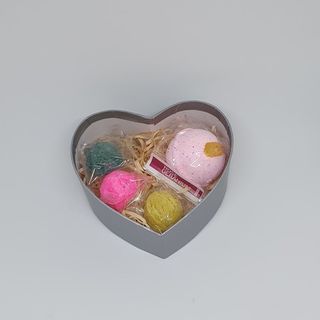 Silver Heart Bath Gift Box