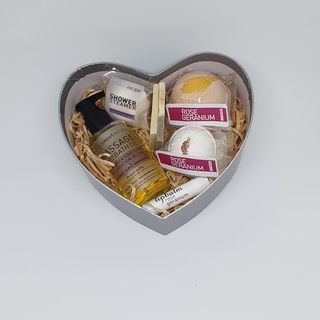 Large heart gift box