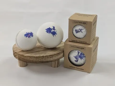 Individual Mini Bath Bomb  Lavender (with Petals)