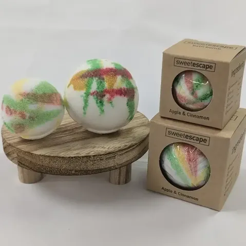 Large Bath Bomb  Apple & Cinnamon