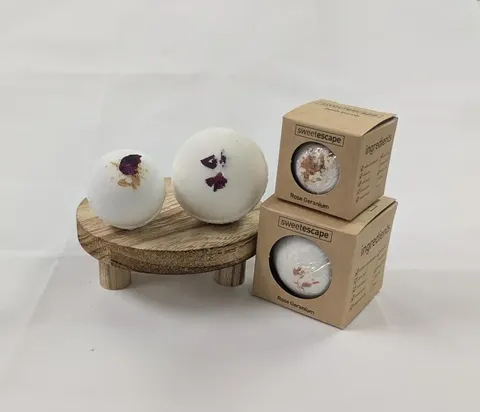 Individual Large Bath Bomb  Rose Geranium (with Petals)