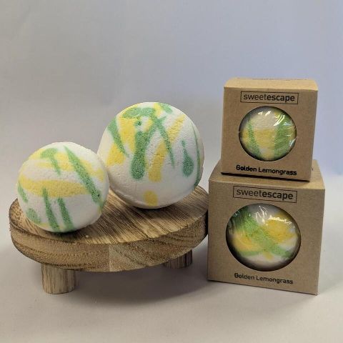 Individual Large Bath Bomb  Lemongrass (with Colour)